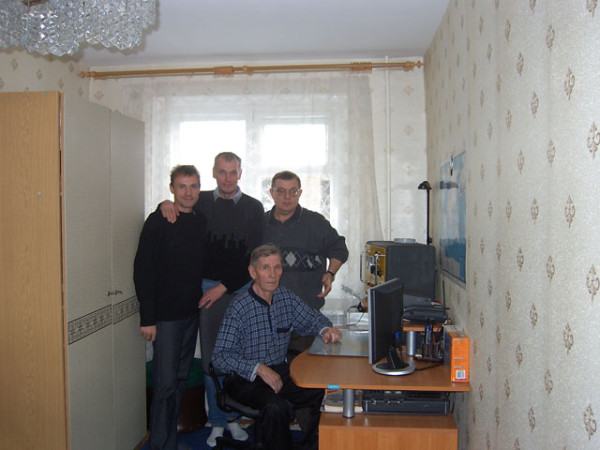R9UM, web-master Олег, RA9UID и RV9UF