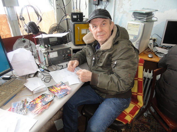 12-RZ8U--cтикеры на QSL.JPG