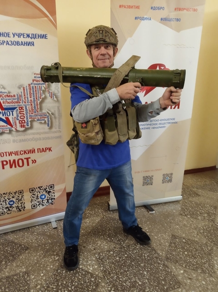 RZ8U-.jpg